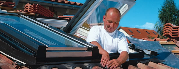 © ROTO Bauelemente GmbH - Einbau Wohndachfenster